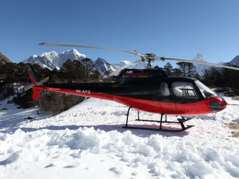 Helicopter To Everest View Hotel